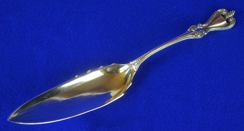 TOWLE STERLING SILVER LARGE JELLY KNIFE - OLD COLONIAL PATTERN - 41.4 GRAMS - Picture 2 of 8
