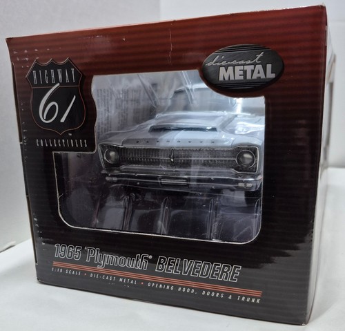 1965 Plymouth Belvedere Highway 61 Diecast 1:18 Car - White - Picture 4 of 7