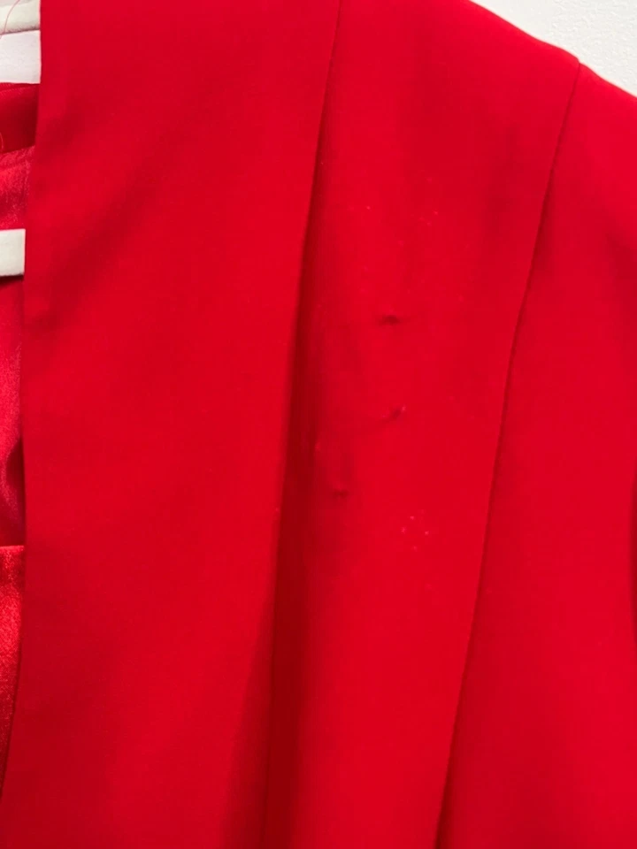 Night Studio Plus 22W Rojo 3 Piezas Falda Traje Conjunto Blazer Tanque Madre Novia Iglesia Foto 3 de 4