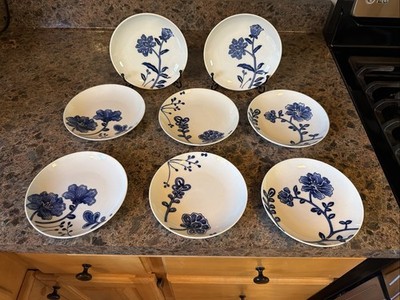 (8) Target Home Blue & White Floral Appetizer Bread Plates  6 1/8'' Small Plates