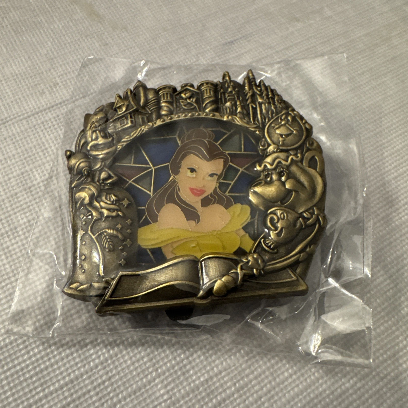 Walt Disney Imagineering Stained Glass Princess Pin Le 300 BELLE BEAUTY & BEAST