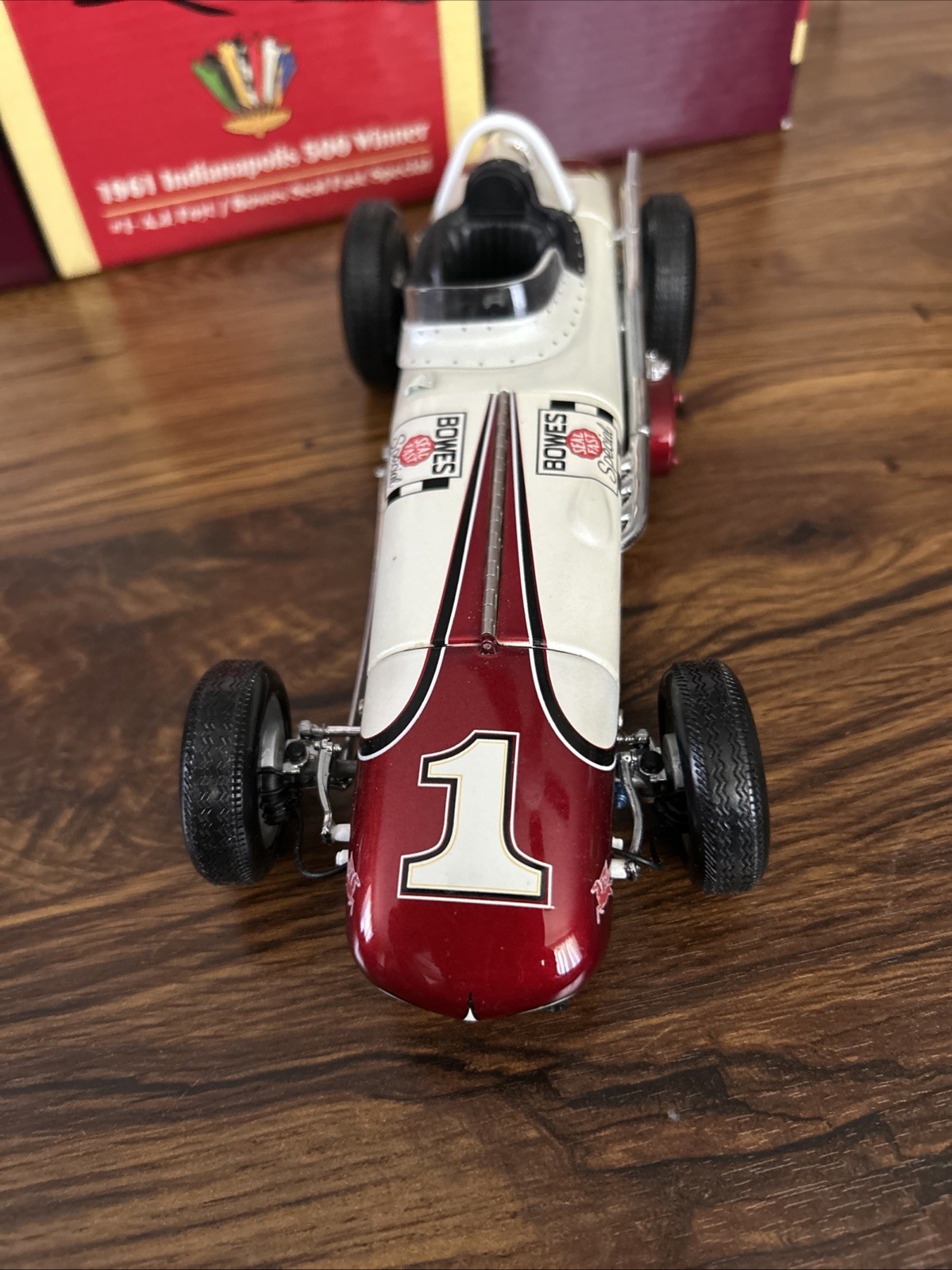 Picture 2 of 11