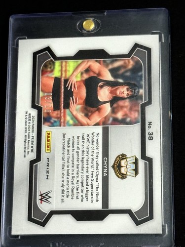 2024 WWE Prizm Undercard Gold Disco Prizm Chyna 3/10 - Picture 2 of 2