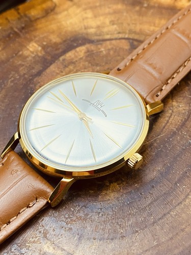 Luch de Luxe Ultra Slim Wrist Watch Soviet Men's Vintage Mechanical Watch USSR - Picture 14 of 19