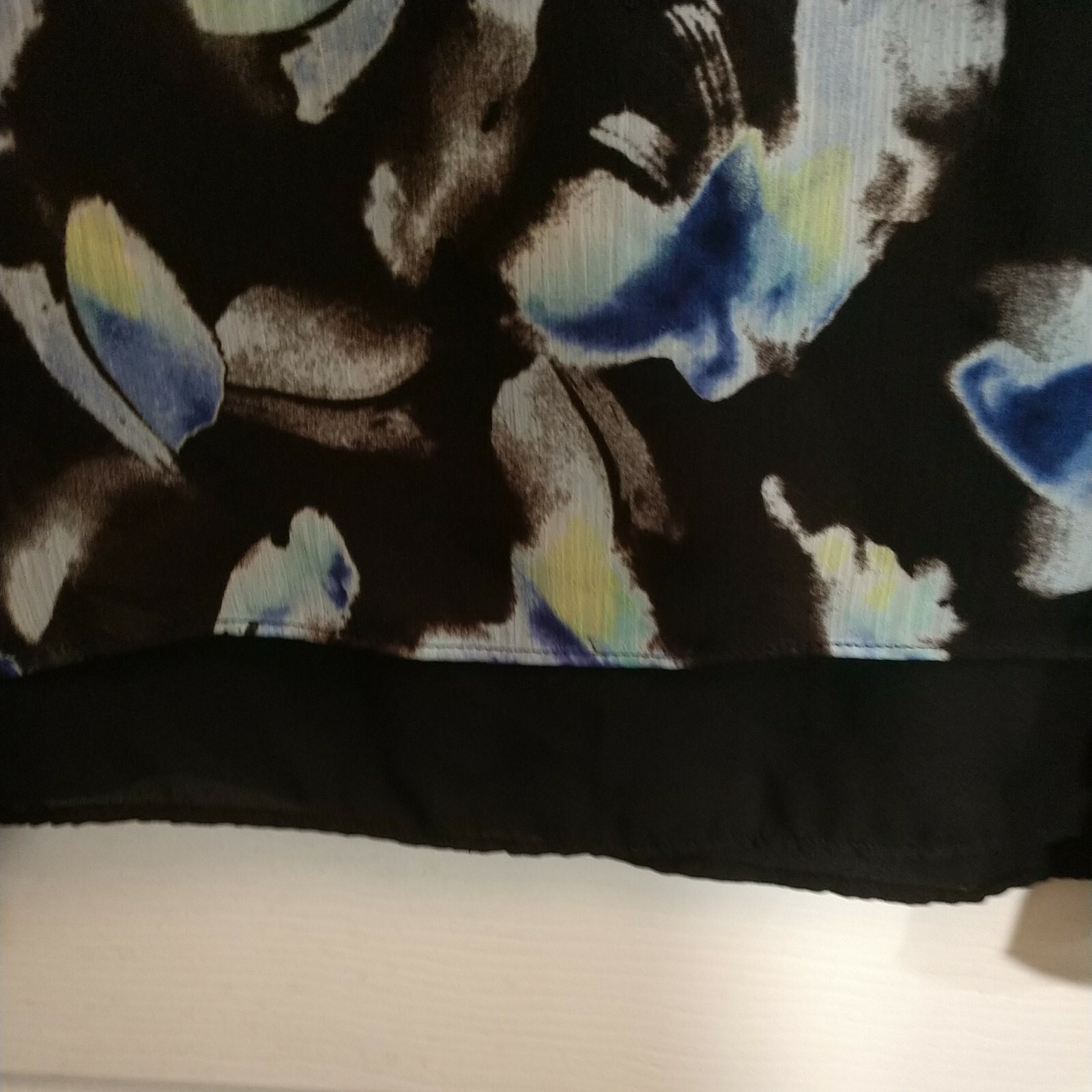 Picture 4 of 5