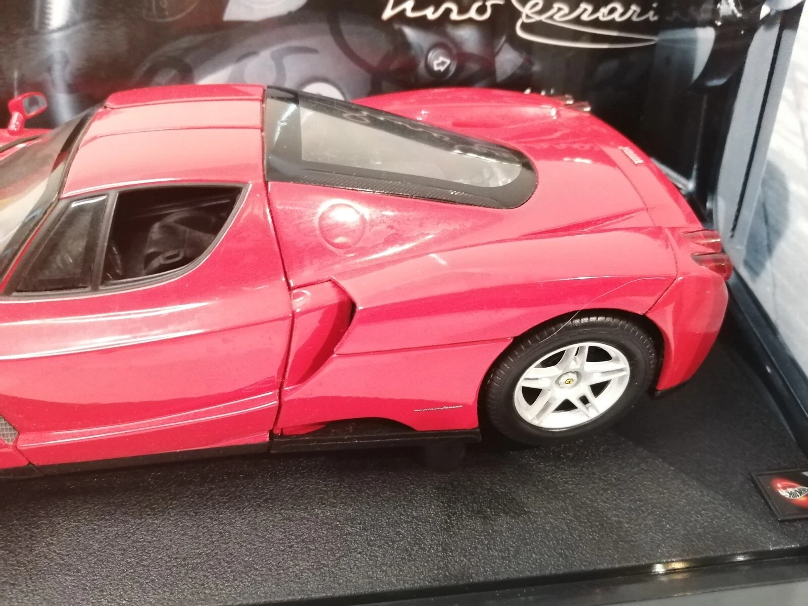 Picture 17 of 24