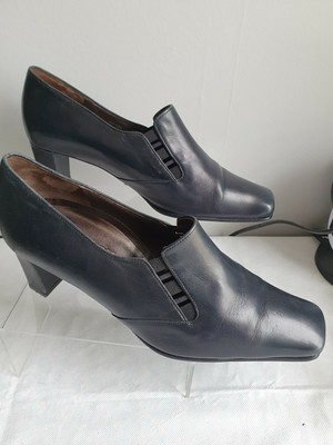 gabor navy blue court shoes