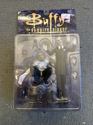 Buffy Vampire Slayer - The Gentlemen - Moore Action Collectibles 2001 NIB Rare