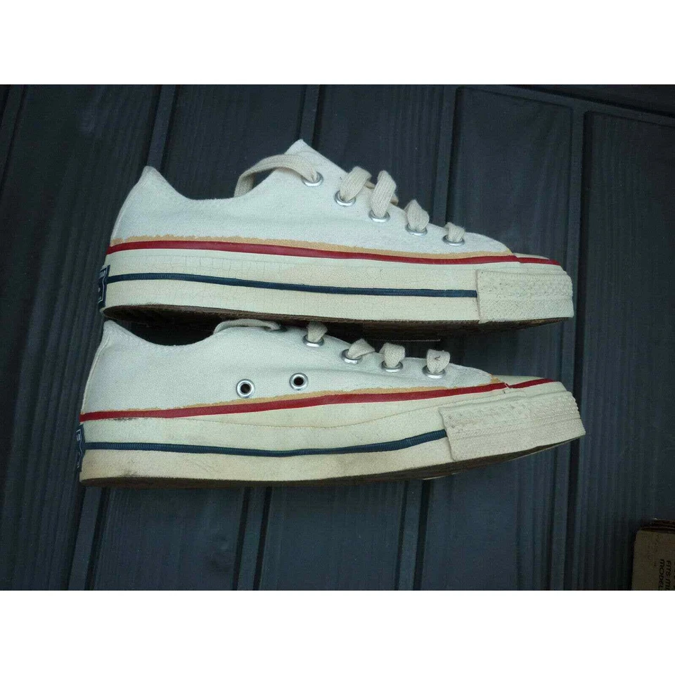 Vintage Converse Chuck Taylor EUA All Star Blue Label Tamanho 3.5 Branco Anos 60 Anos 70 Baixo - Imagem 4 de 4