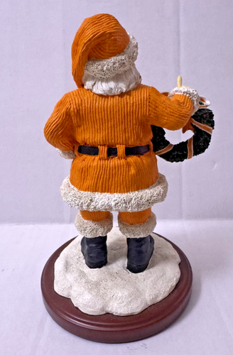 University of Tennessee Santa Clause holding wreath by The Memory Company 2003 - Picture 2 of 8