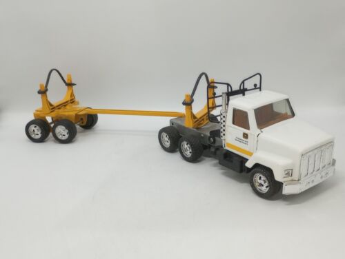 Ertl 1:24 Scale 18" Long John Deere Pressed Steel Log Truck & Trailer - Picture 2 of 7