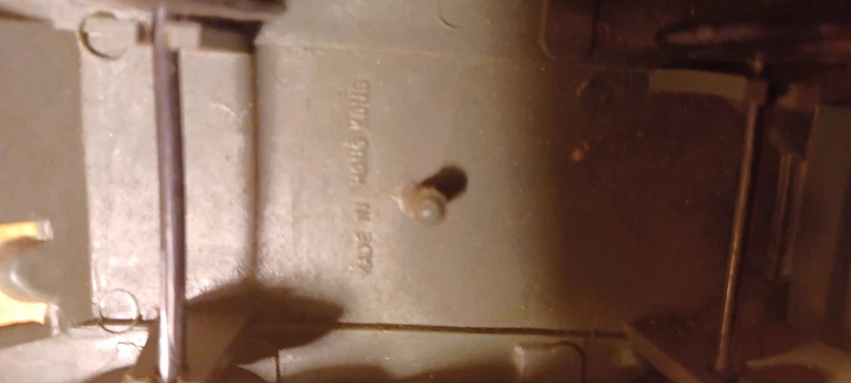 Jeep TimMee de colección hecho en EE. UU. y hecho en Hong Kong tanque juguetes de plástico Foto 3 de 4