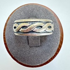 VTG Sterling Silver 925 Interlocking Twist Design 7mm Band Ring Size 8.75