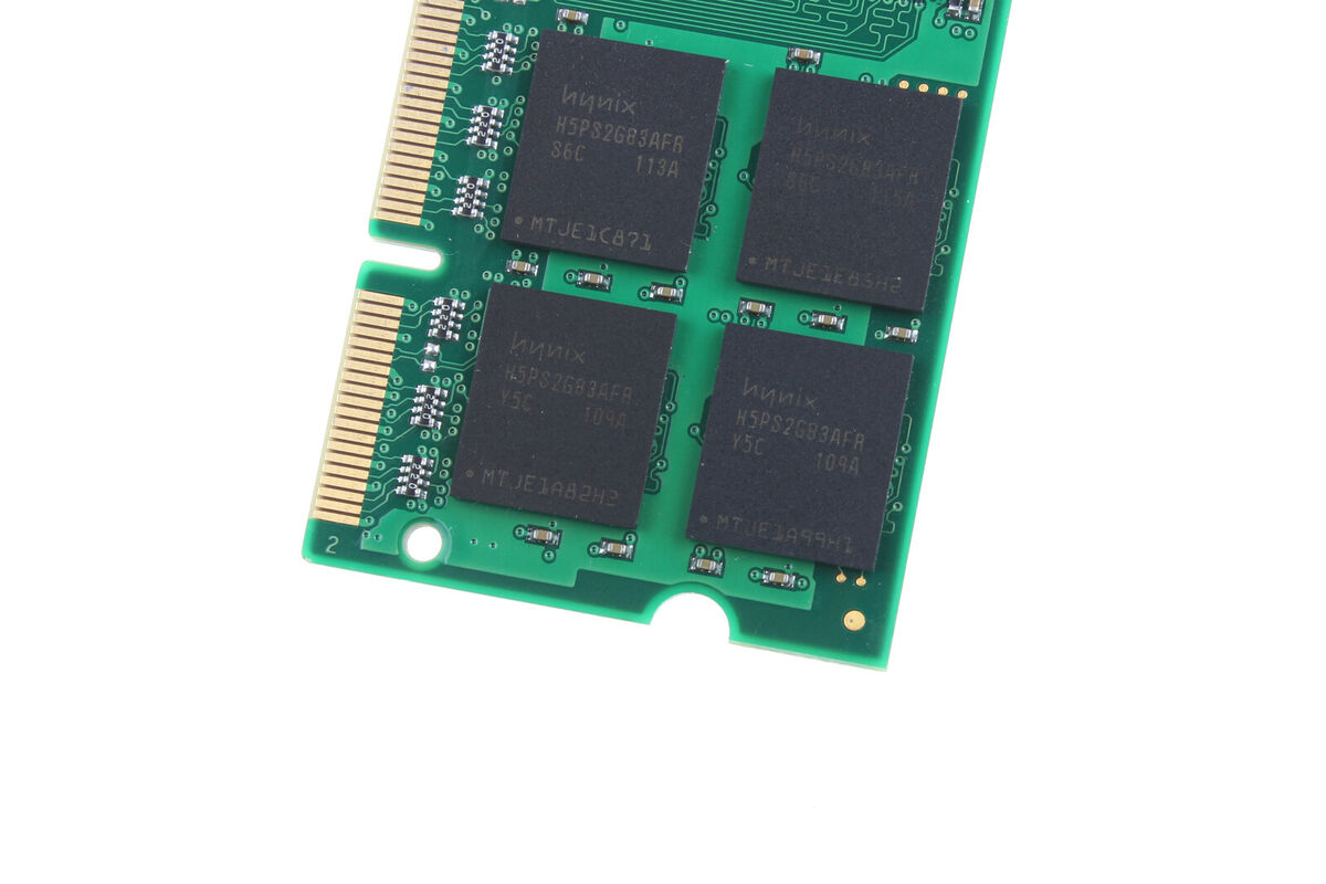 Hynix 8GB KIT 2X 4GB 2RX8 PC2-6400S-666-12 RAM DDR2-800MHz SODIMM Laptop Memory