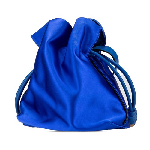 Authenticated LOEWE Small Flamenco Knot Blue Satin Fabric Crossbody Bag - Picture 2 of 11