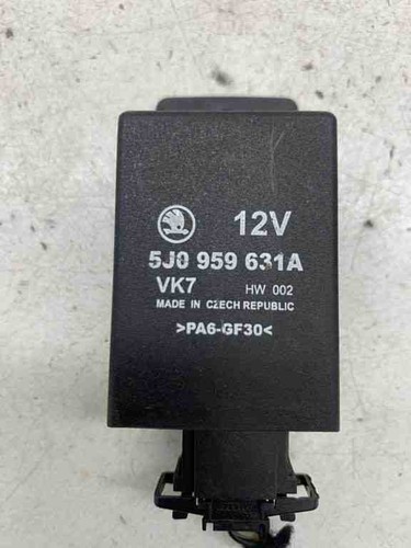 SKODA ROOMSTER 5J Zündkerzenrelais 5J0959631A 1.90 Diesel 77kw 2007 30586622
