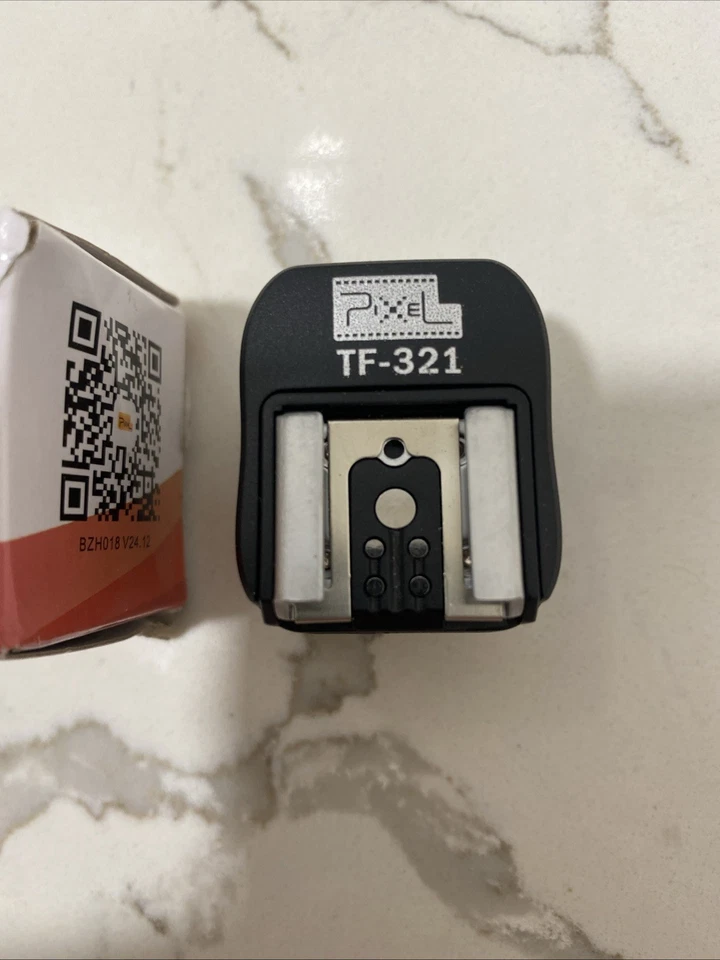 Pixel TF-321 Flash Hot Shoe Adapter for Canon E-TTL & PC Sync Studio Lighting - Image 3 of 4