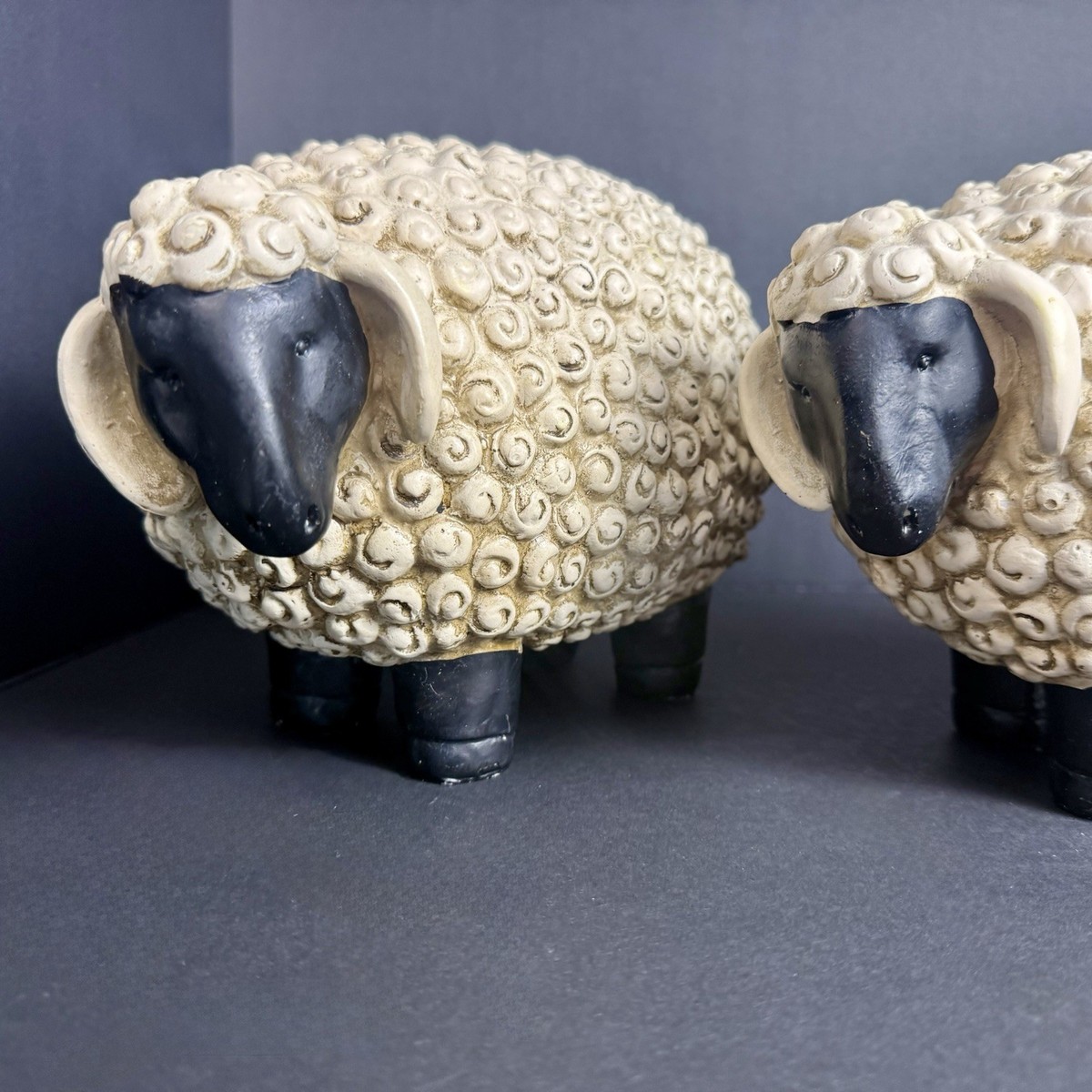 Vintage Set Of 2 Design Toscano Medium 11x6 Counting Sheep Resin