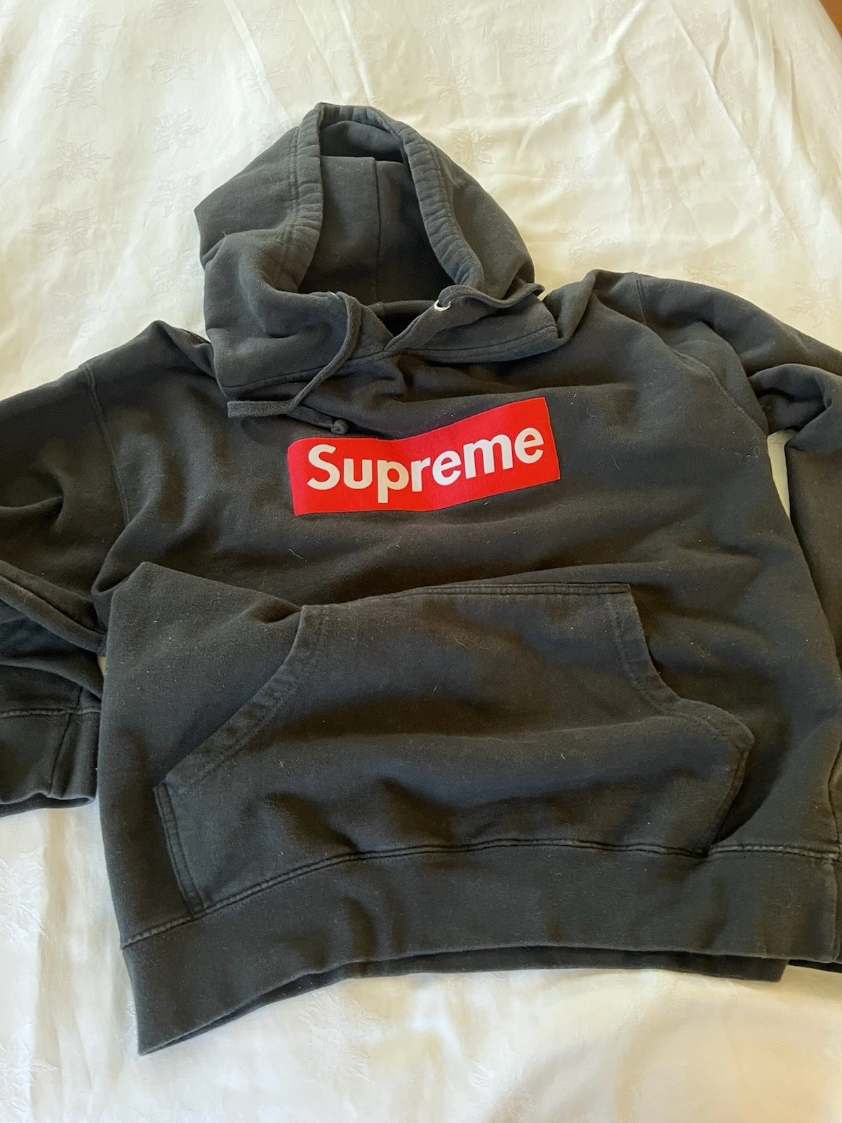 Sweat à capuche homme noir logo avec mot suprême taille L sans étiquette intérieure