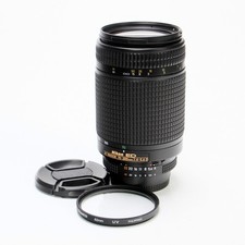 Nikon AF NIKKOR 70-300mm f/4-5.6D ED Telephoto Zoom Lens - Glass Defect