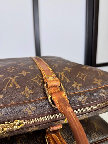 Louis Vuitton Laptop Bag - 第 14/14 張圖片