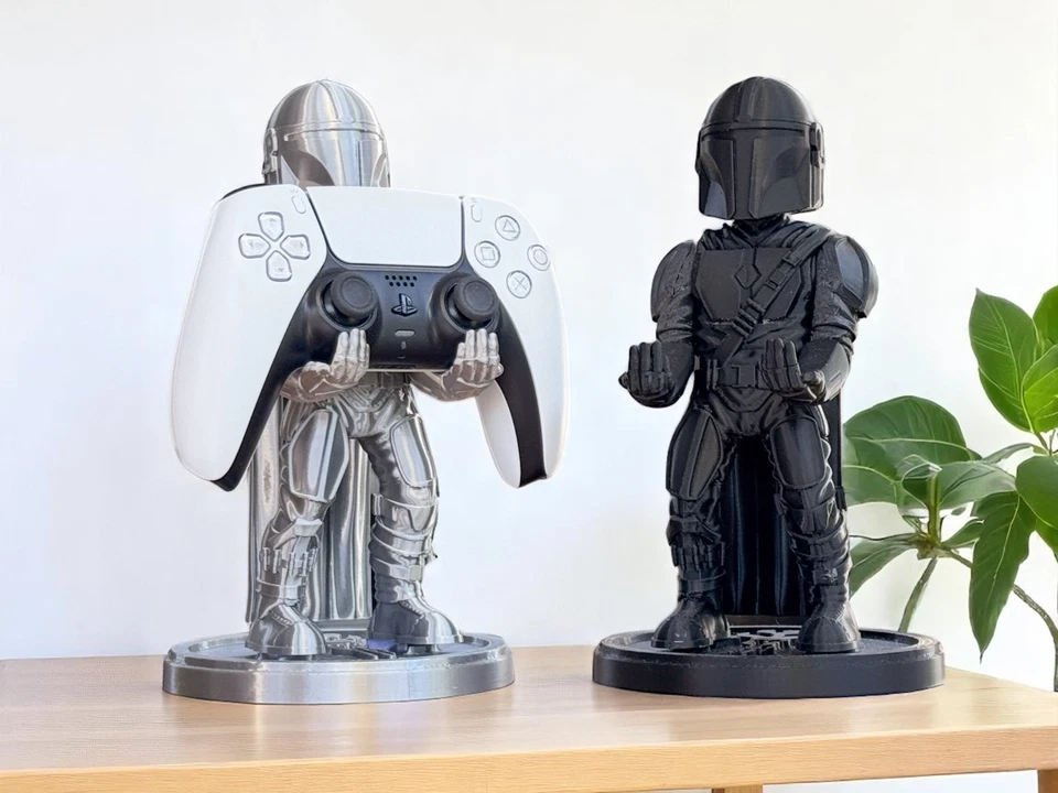 Mandalorian Controller Stand Holder for PS5 Xbox | Star Wars Gamer Gift Desk - Image 4 of 4