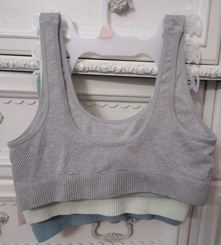 Danskin Women's 3 pack Texture Bras DS6050 Size Large NWT MSRP $54.00 - Picture 8 of 9