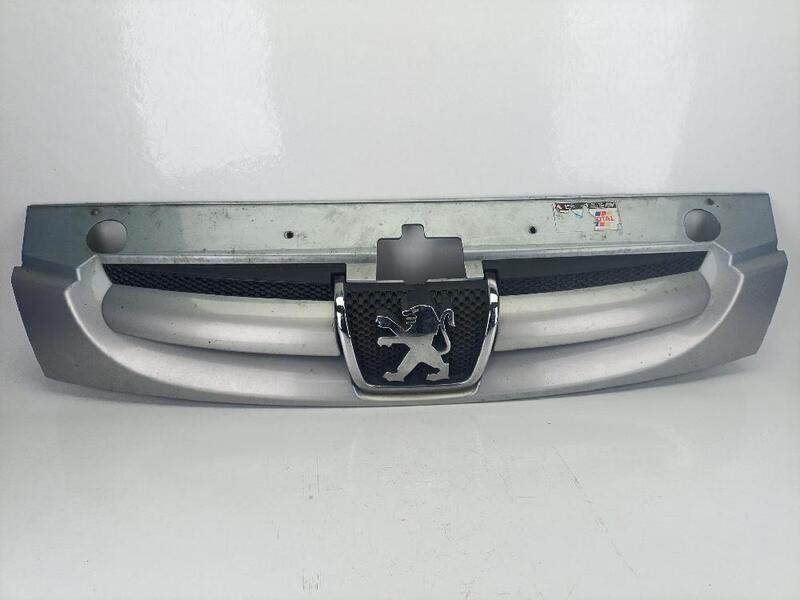 PEUGEOT PARTNER MONOSPACE 5G 1.9D 1996 Front Grille 964475857 167321