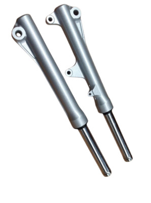 PASST FÜR HONDA VISION NSC110 NSC50 NSC GABEL STOSSDÄMPFER GABELN SET VORNE 2010-2016