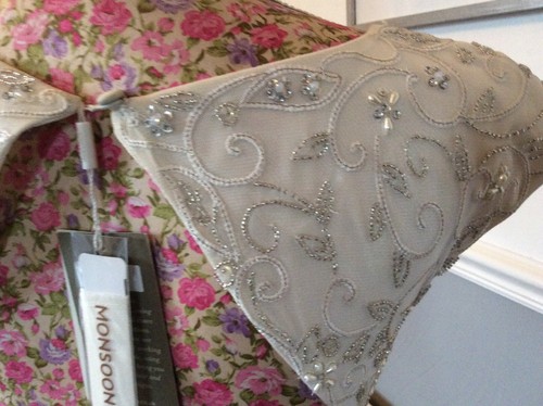 Monsoon Corina Ivory beaded brides Length 68" Back Front 58 Dress S8 Rrp £449 Re - Picture 10 of 11