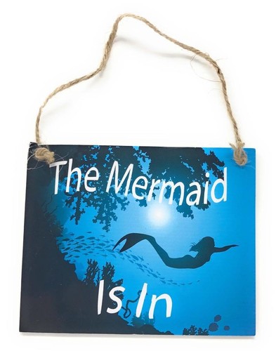 Mermaid Is In Ocean Sea Blue Waters 4" x 5" Wood Wall or Door Hanger - 第 1/3 張圖片