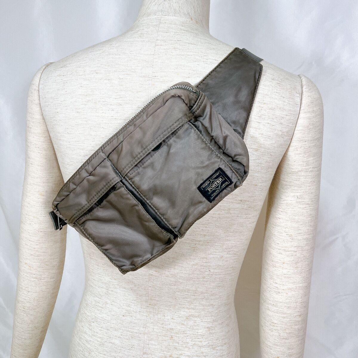 s-l1200.jpg s-l1200.jpg