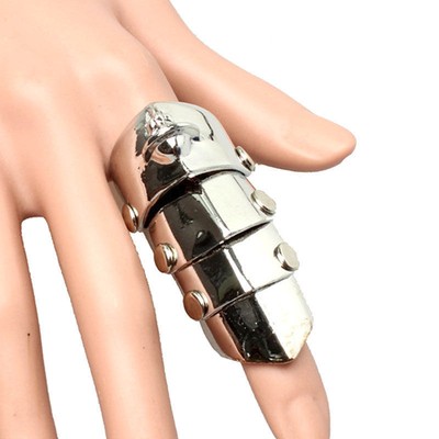 nana ai anime ring yazawa armour cool knuckle punk gothic cosplay metal