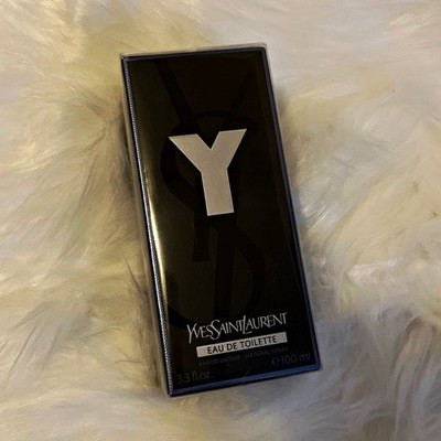 Yves Saint Laurent Y Eau de Toilette Spray, 3.3 fl oz Regular Size