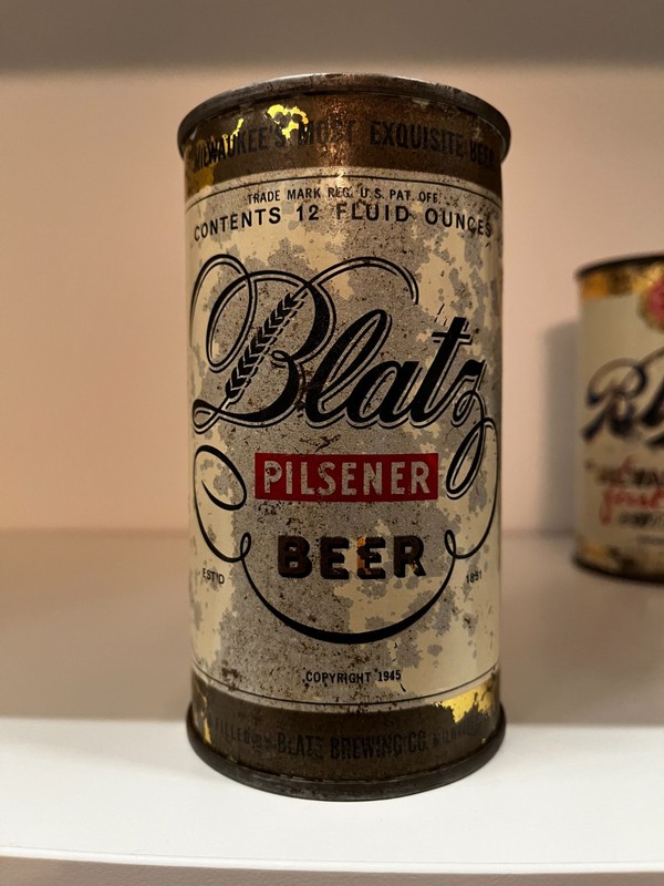 VINTAIGE BLATZ PILSNER 1945 IRTP FLAT TOP CAN
