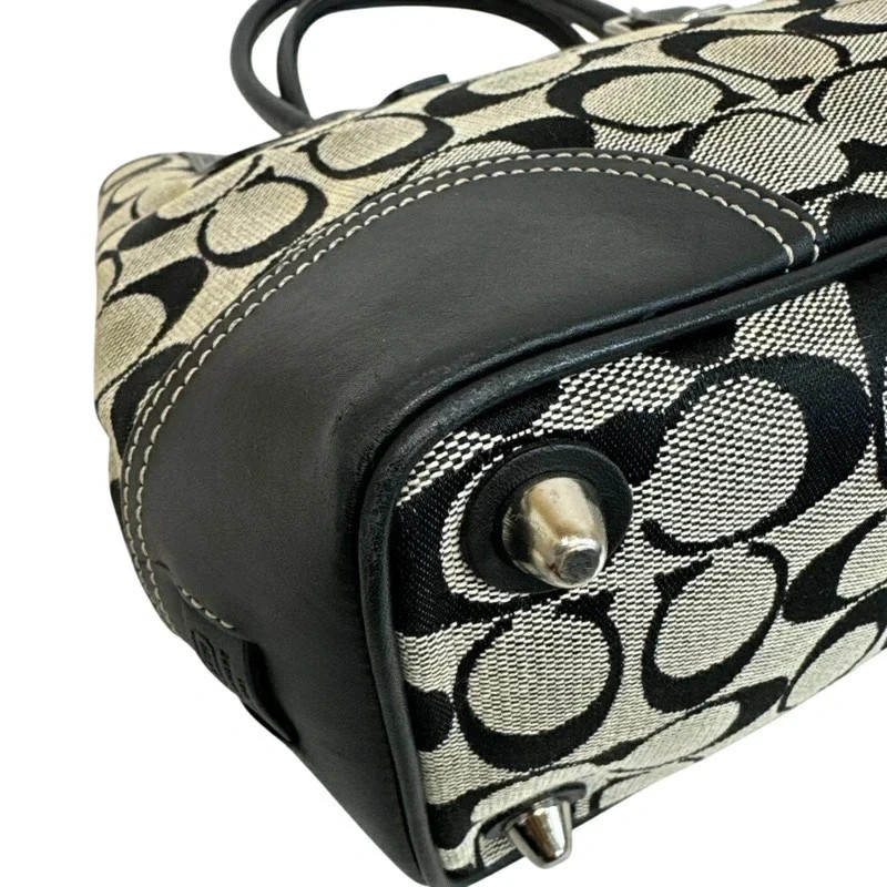 Coach Vintage Signature Jacquard Canvas Leather Shoulder Bag image 3