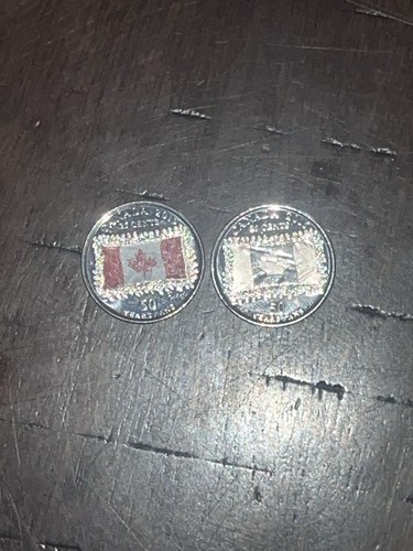 2015 Canada 25 cents/ Quarter Coloured and Non Coloured Flag - Picture 2 of 4