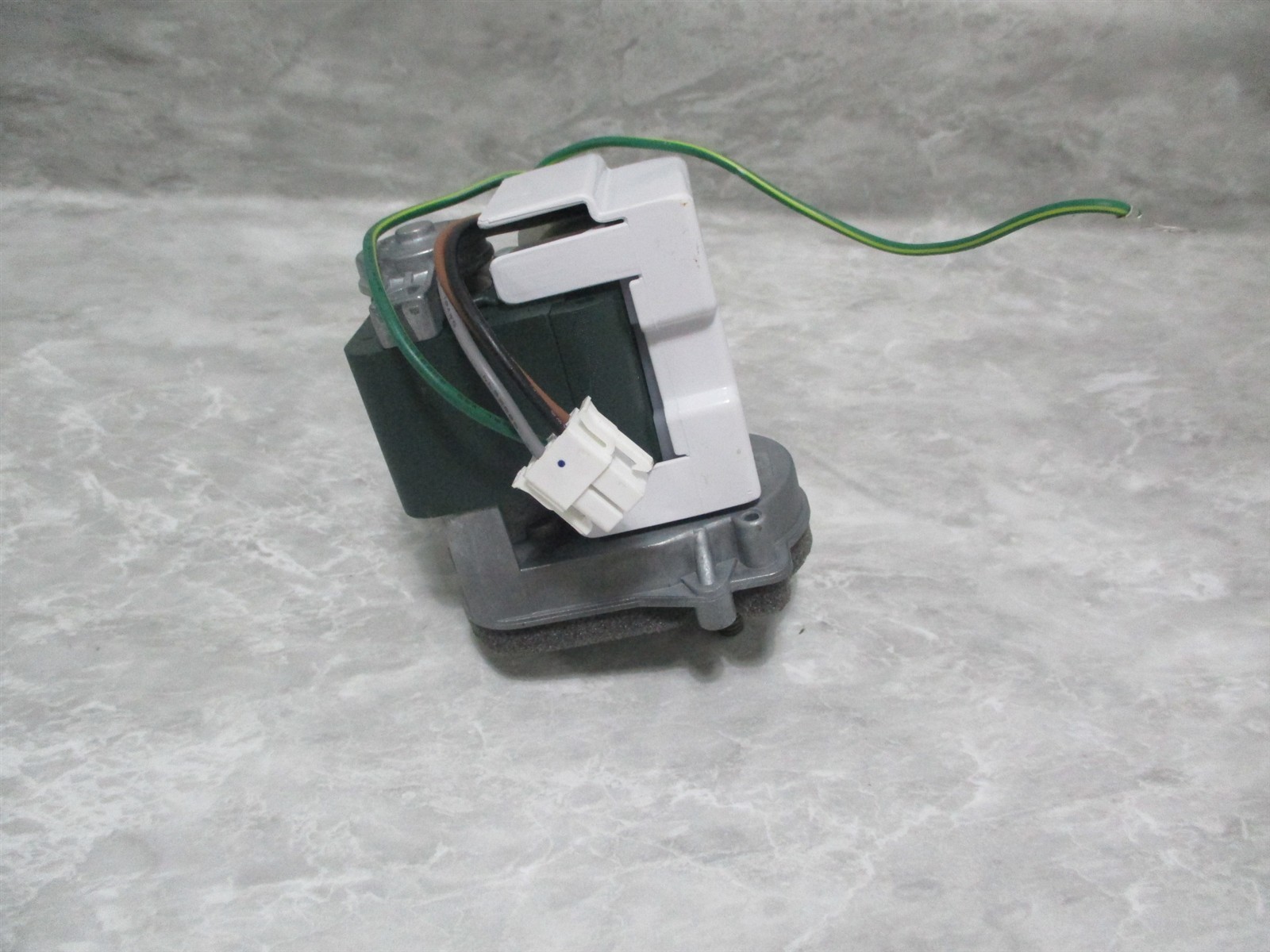 Samsung Refrigerator Auger Motor Part # Da31-00105A