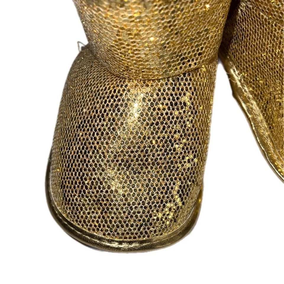 Botas Rising Star Infantil Diseñador Forradas de Piel Doradas 6-9m Talla 2 Nuevas con Etiquetas Foto 2 de 4