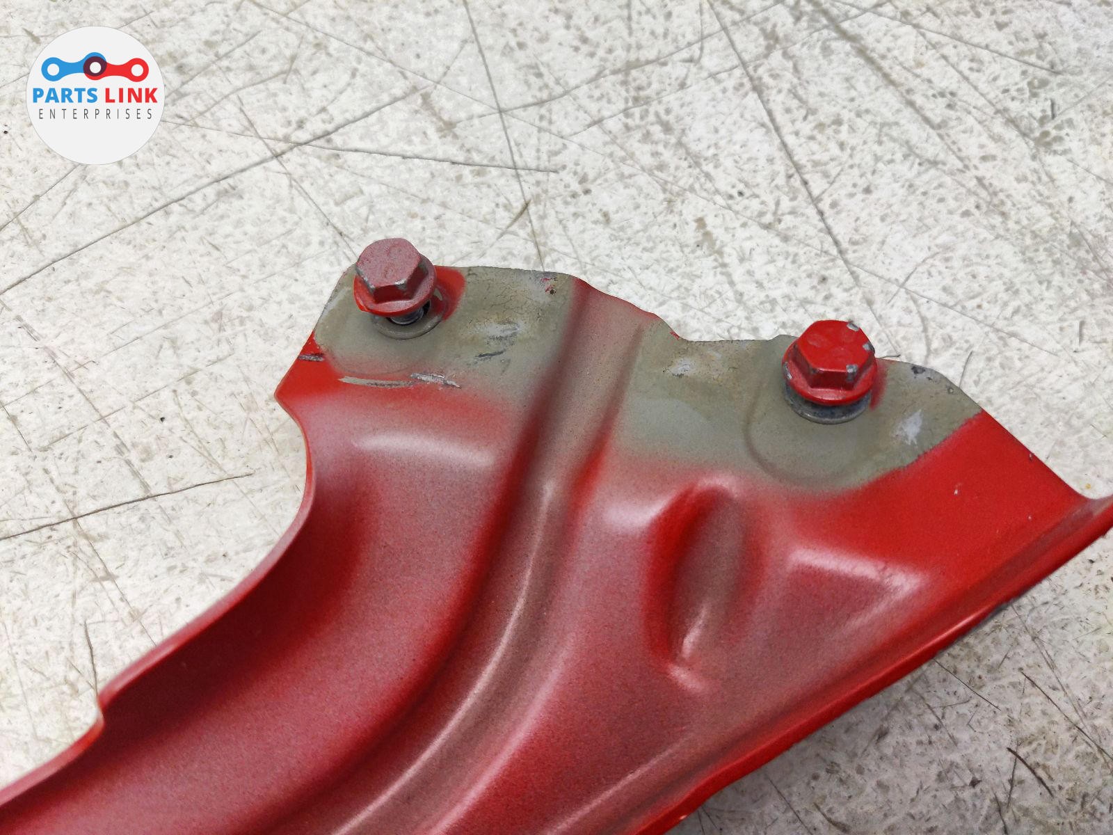 2008-14 FERRARI CALIFORNIA FRONT LEFT APRON FENDER BRACKET SUPPORT MOUNT LH F149