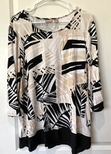 Chico's Women Top 3/4 Sleeve Relaxed Abstract Leaf Stretch Size 3 XL/16