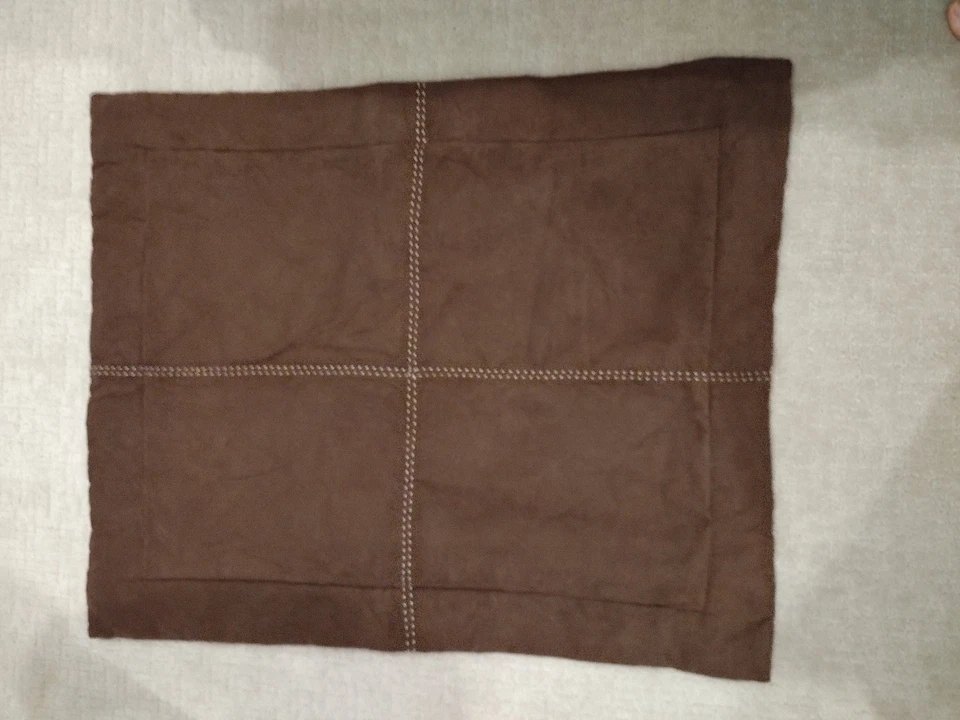 Juego de edredón de 5 piezas de microgamuza marrón tamaño Queen Mainstays (de Walmart) Foto 4 de 4