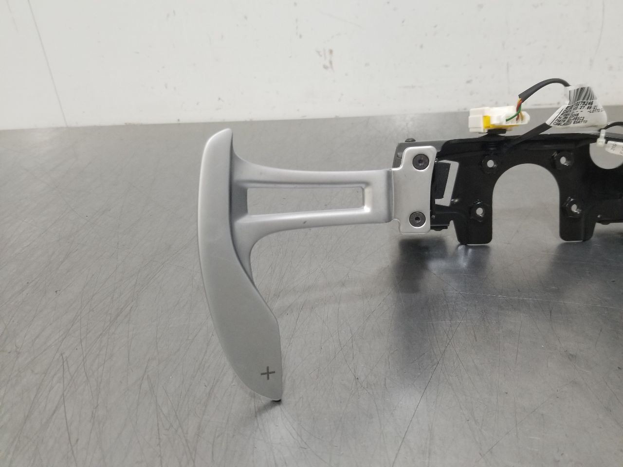 22 2022 MASERATI LEVANTE STEERING WHEEL PADDLE CONTROLS