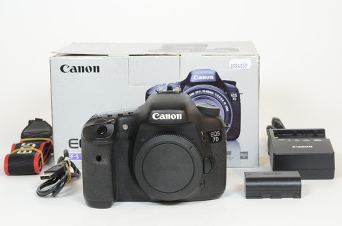 Canon 7D Body - 41000 scatti - Bild 2 von 7