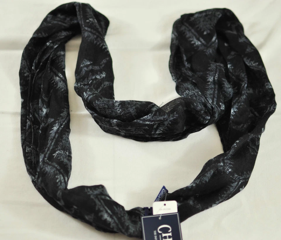 Mujer Chaps Infinity Loop Bufanda Negro Con Estampado Acrílico Precio de venta sugerido por el fabricante $38 Foto 2 de 4