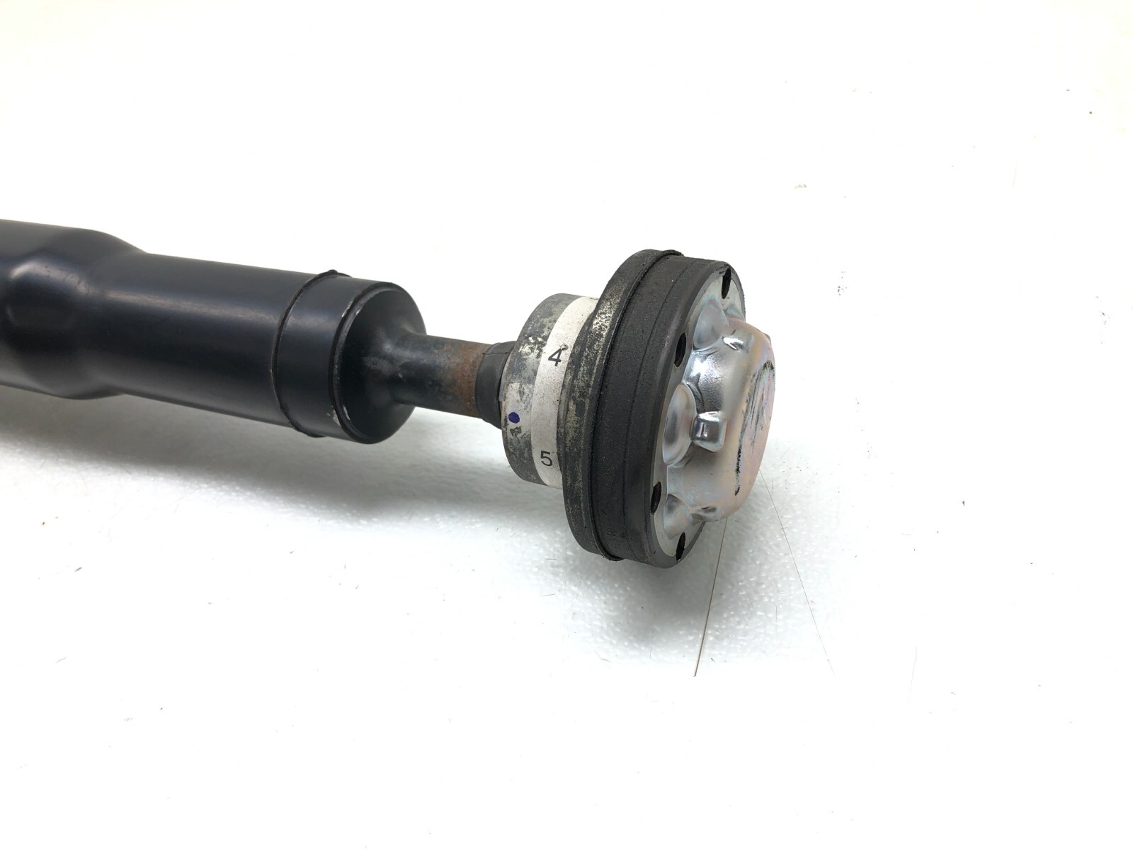 2017-2024 MASERATI LEVANTE AWD REAR DRIVE SHAFT DRIVESHAFT PROPELLER OEM