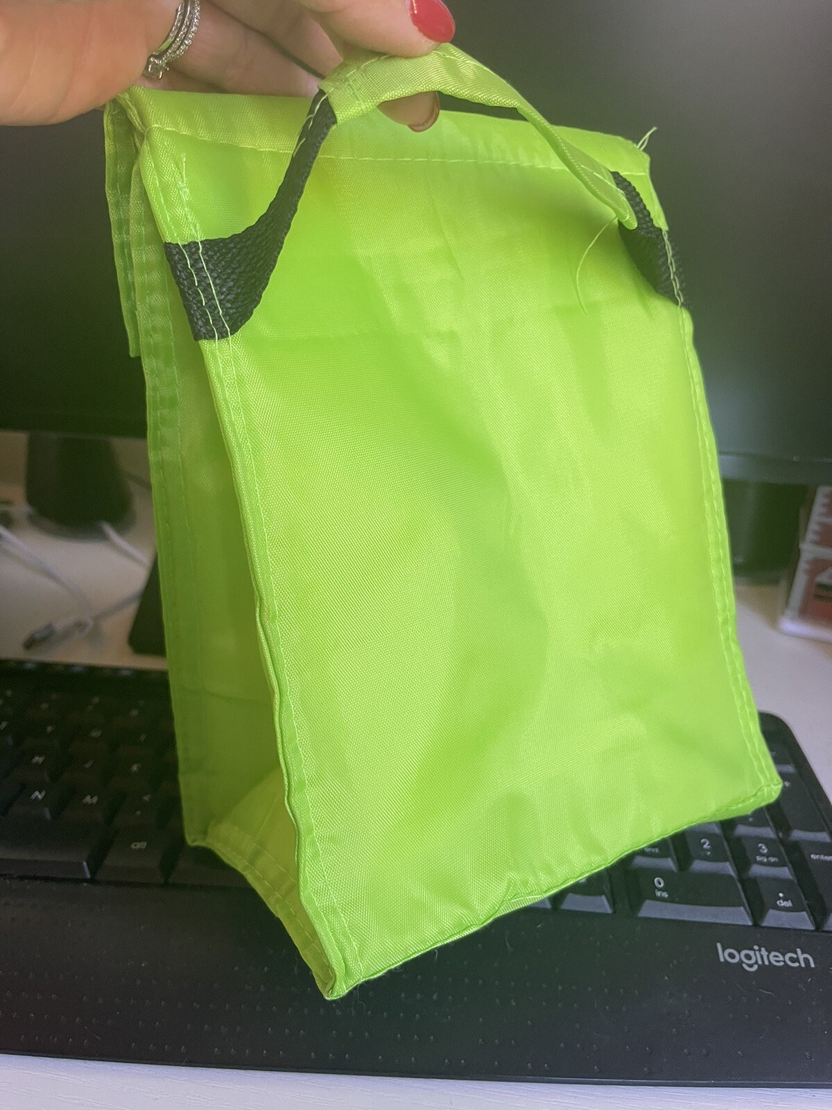 insulated lunch bag new - lime green 
