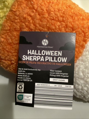 Huntington Home Halloween Candy Corn 15 X 11" Sherpa Pillow Aldi Stuffy Plush - Picture 11 of 11