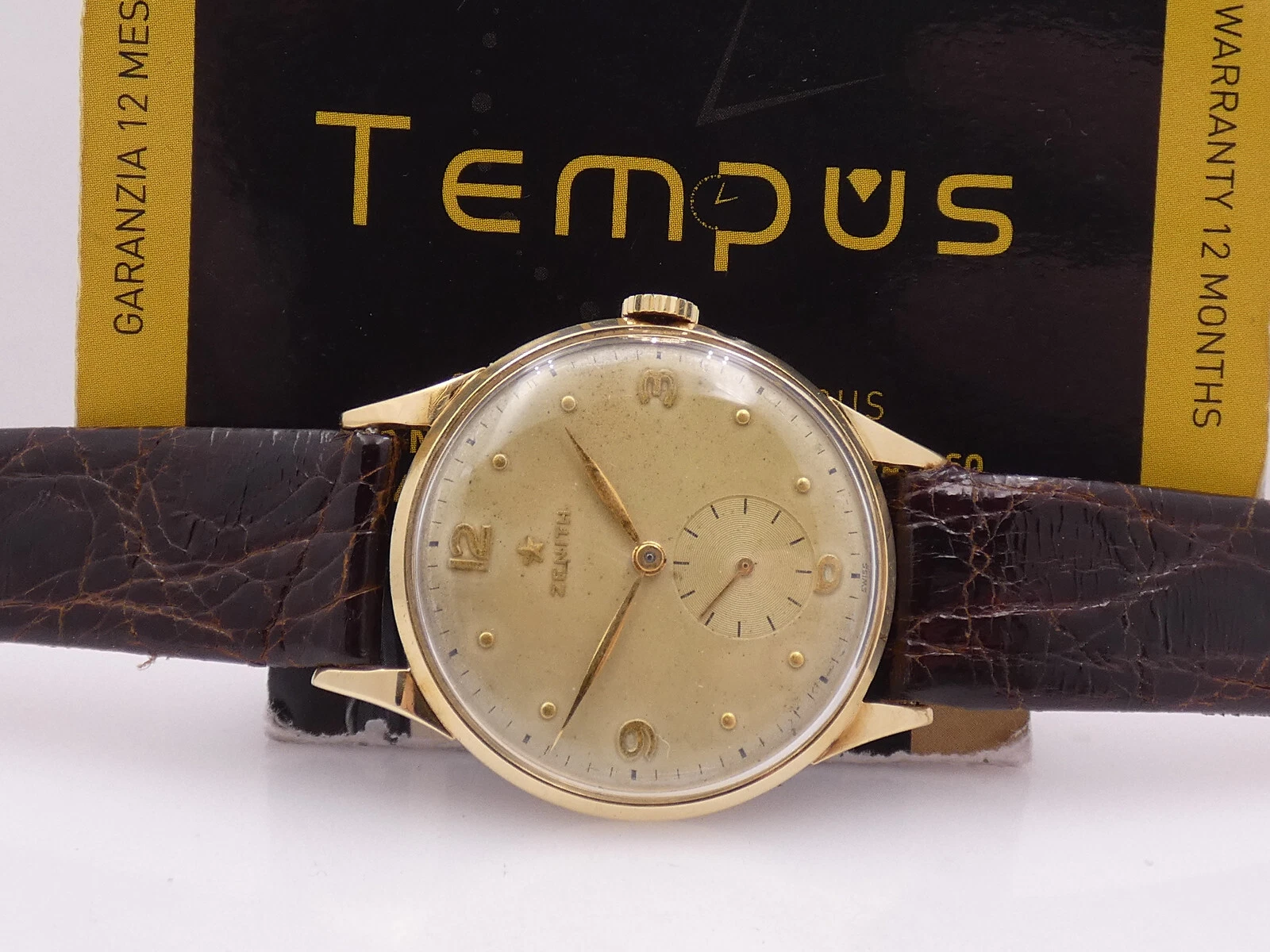 Zenith — ZENITH STELLINA 18KT GOLD 1947 MANUAL WINDING LEAF HANDS VINTAGE MENS WATCH