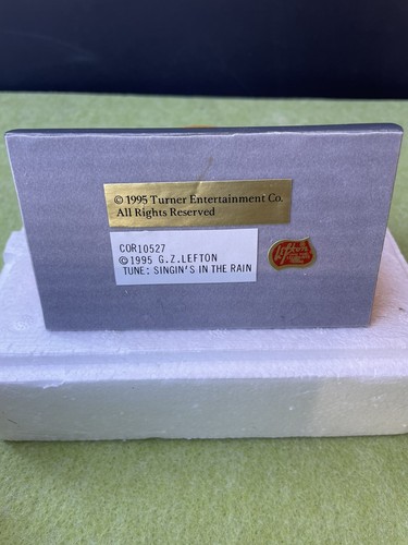 LEFTON CLASSIC CINEMAS SINGIN IN THE RAIN 1995 MUSIC BOX No.10527 - Picture 7 of 8